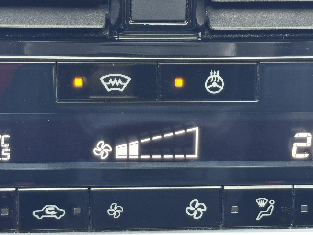 SUV Nissan QASHQAI-1.3 MHEV Xtronic Business Premium Automaat Full LED Adaptive cruise Climate Stoel- en stuurverwaming Pano Navi: obrázok 23