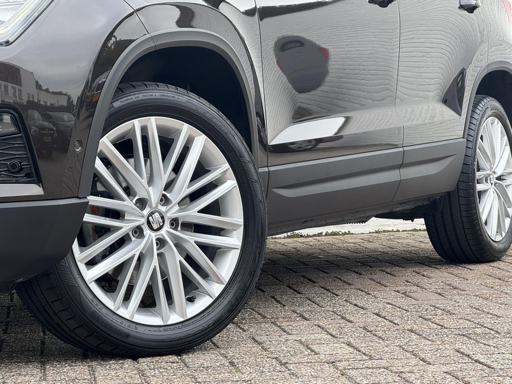 SEAT Ateca-1.4 EcoTSI Xcellence Leder Camera Panorama Trekhaak Led verlichting Stoelverwarming - SUV: obrázok 5 SEAT Ateca-1.4 EcoTSI Xcellence Leder Camera Panorama Trekhaak Led verlichting Stoelverwarming - SUV: obrázok 5