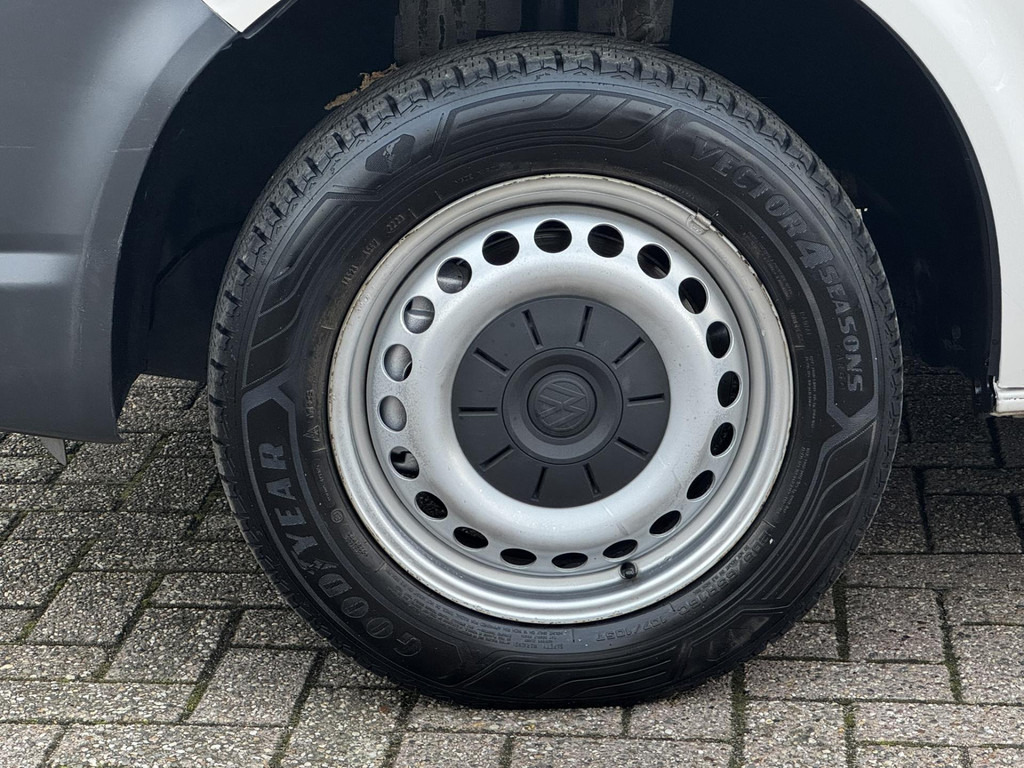 Volkswagen Transporter Kombi-T6 2.0 TDI 9 persoons Cruise control Airco Verwarmbare buitenspiegels - Mikrobus: obrázok 4 Volkswagen Transporter Kombi-T6 2.0 TDI 9 persoons Cruise control Airco Verwarmbare buitenspiegels - Mikrobus: obrázok 4