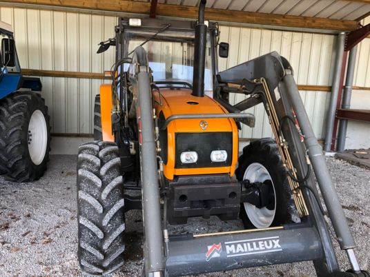 Renault CERES 95 X TRACTEUR + CHARGEUR MX80 - Traktor: obrázok 4 Renault CERES 95 X TRACTEUR + CHARGEUR MX80 - Traktor: obrázok 4