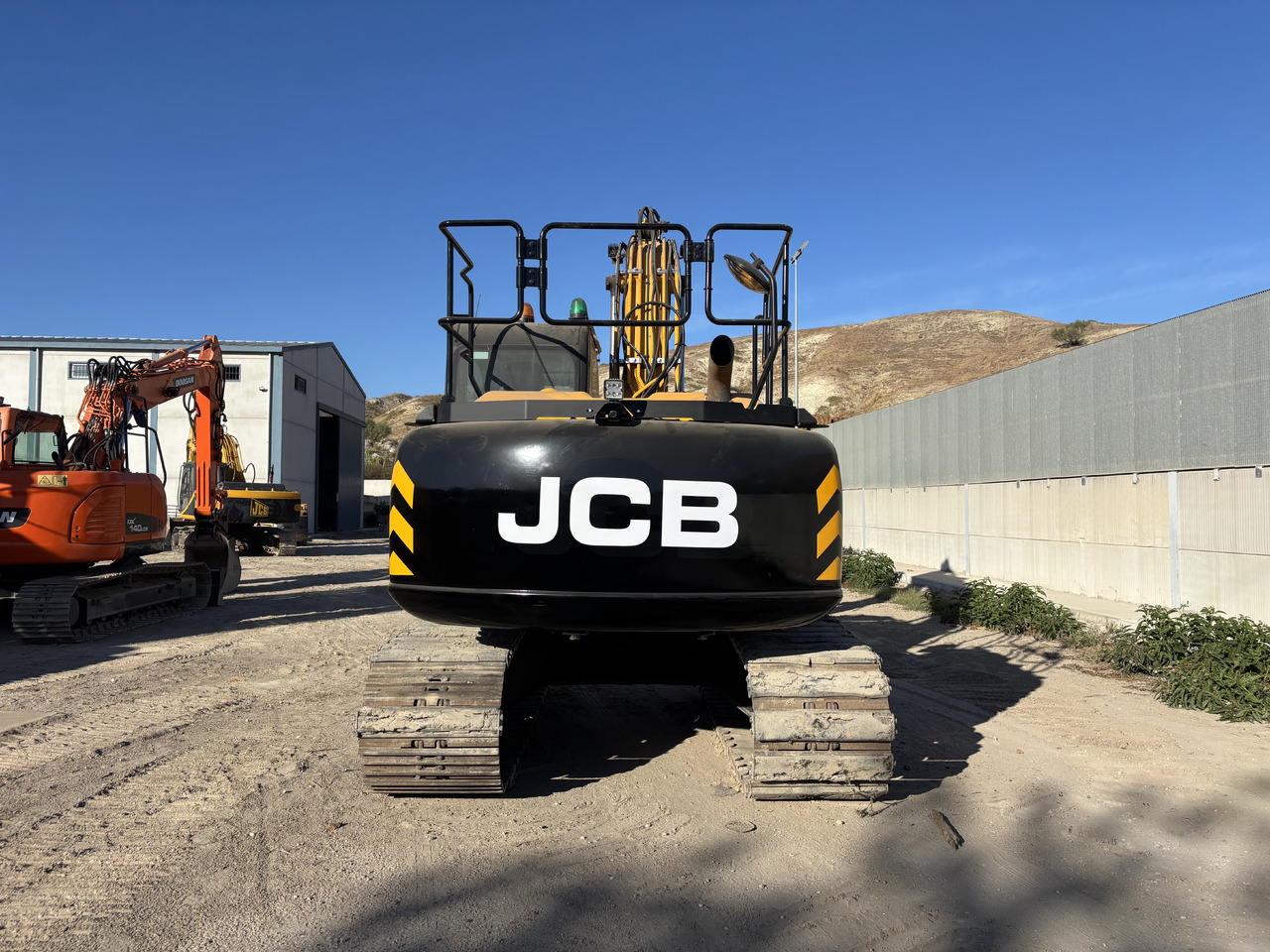 JCB JS131LC - Pásové rýpadlo: obrázok 4 JCB JS131LC - Pásové rýpadlo: obrázok 4