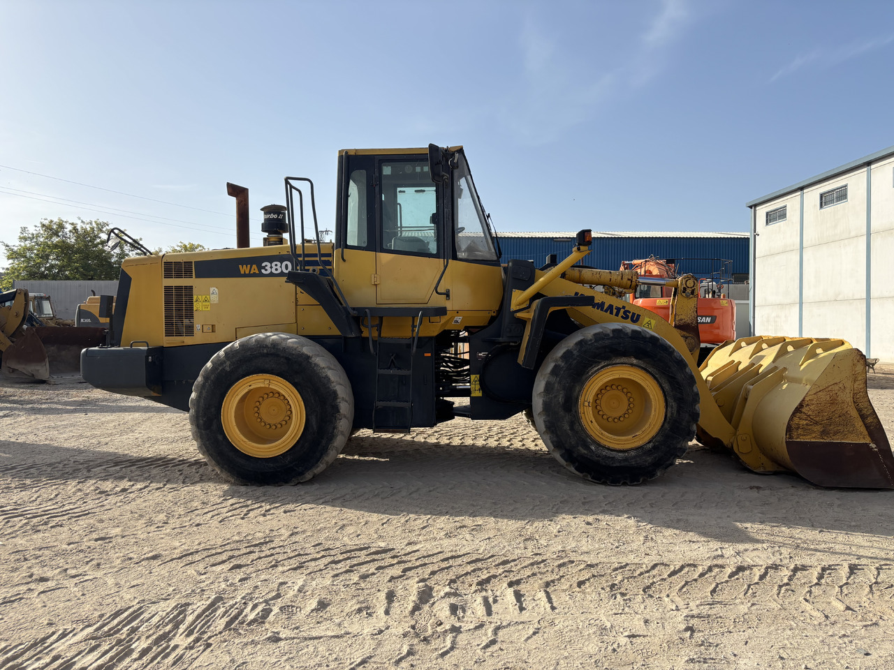 Nakladač KOMATSU WA380-6: obrázok 6 Nakladač KOMATSU WA380-6: obrázok 6