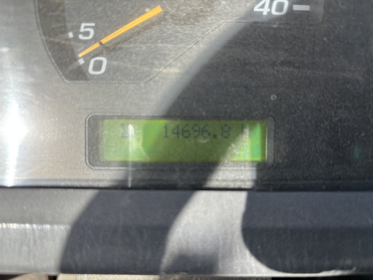 Nakladač KOMATSU WA380-6: obrázok 14 Nakladač KOMATSU WA380-6: obrázok 14