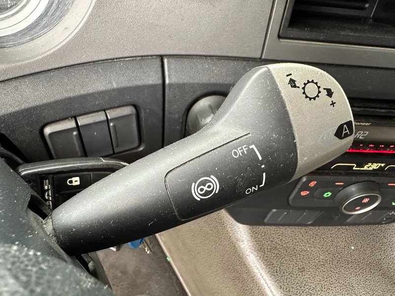 Skříňový nákladní auto DAF CF 230 4x2 Gesloten Opbouw / Euro 6 / Laadklep / Apk!: obrázok 18