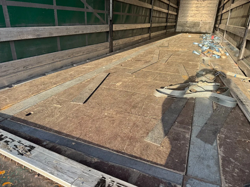 Schmitz Cargobull Schuifzeil -Dak / Coil 9mtr / Rotos DISC / Apk! - Plachtový náves: obrázok 5 Schmitz Cargobull Schuifzeil -Dak / Coil 9mtr / Rotos DISC / Apk! - Plachtový náves: obrázok 5