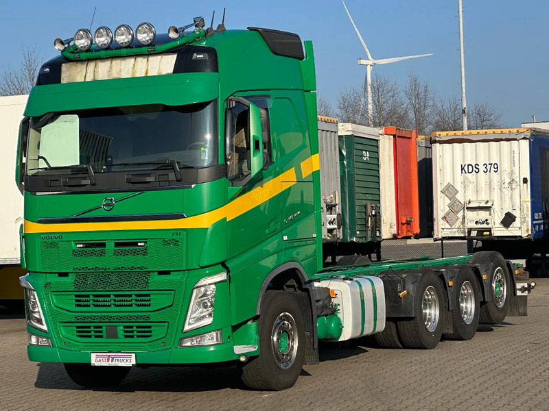 Volvo FH 13.540 Globe XL 8x4*4 Chassis Retarder *447 Tkm* - Podvozek s kabinou: obrázok 2 Volvo FH 13.540 Globe XL 8x4*4 Chassis Retarder *447 Tkm* - Podvozek s kabinou: obrázok 2