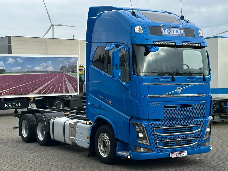 Volvo FH 16.750 6x4 Globe XL Chassis Retarder 3.90 Wb Full Air - Podvozek s kabinou: obrázok 2 Volvo FH 16.750 6x4 Globe XL Chassis Retarder 3.90 Wb Full Air - Podvozek s kabinou: obrázok 2