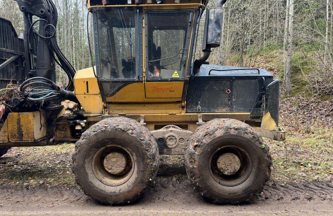 Tigercat 1075 - Vyvážečka: obrázok 4 Tigercat 1075 - Vyvážečka: obrázok 4