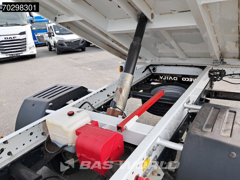 Leasing Iveco Daily 35C16 3.0L Doppelkabine Pritsche 3,5t AHK 160PS Doppelbereifung Klimaanlage Tempomat Euro6 2m3 A/C Towbar Cruise control Iveco Daily 35C16 3.0L Doppelkabine Pritsche 3,5t AHK 160PS Doppelbereifung Klimaanlage Tempomat Euro6 2m3 A/C Towbar Cruise control: obrázok 9 Leasing Iveco Daily 35C16 3.0L Doppelkabine Pritsche 3,5t AHK 160PS Doppelbereifung Klimaanlage Tempomat Euro6 2m3 A/C Towbar Cruise control Iveco Daily 35C16 3.0L Doppelkabine Pritsche 3,5t AHK 160PS Doppelbereifung Klimaanlage Tempomat Euro6 2m3 A/C Towbar Cruise control: obrázok 9