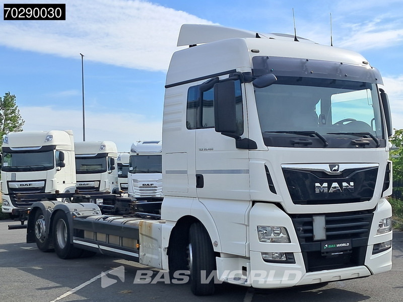MAN TGX 26.460 6X2 BDF Liftaxle Automatic Retarder ACC Euro 6 - Kontejnérový podvozek/ Výměnná nástavba: obrázok 3 MAN TGX 26.460 6X2 BDF Liftaxle Automatic Retarder ACC Euro 6 - Kontejnérový podvozek/ Výměnná nástavba: obrázok 3