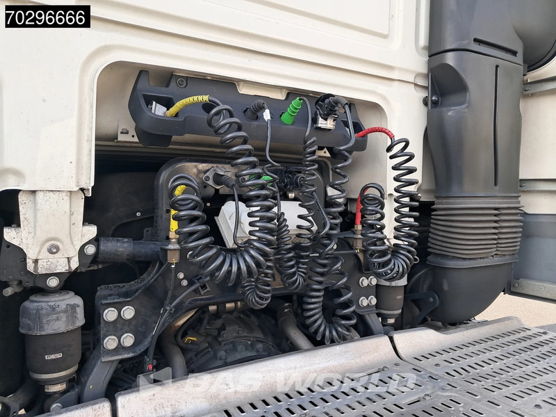 DAF XF 480 4X2 SSC Retarder 2xTanks ACC LED Standklima Euro 6 - Ťahač: obrázok 3 DAF XF 480 4X2 SSC Retarder 2xTanks ACC LED Standklima Euro 6 - Ťahač: obrázok 3