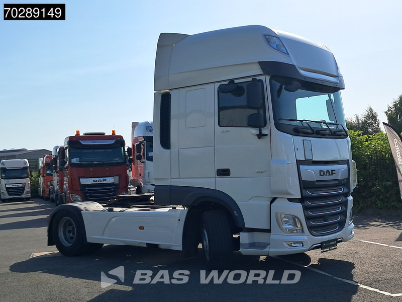 DAF XF 530 4X2 SSC Retarder 2xTanks ACC Euro 6 - Ťahač: obrázok 3 DAF XF 530 4X2 SSC Retarder 2xTanks ACC Euro 6 - Ťahač: obrázok 3