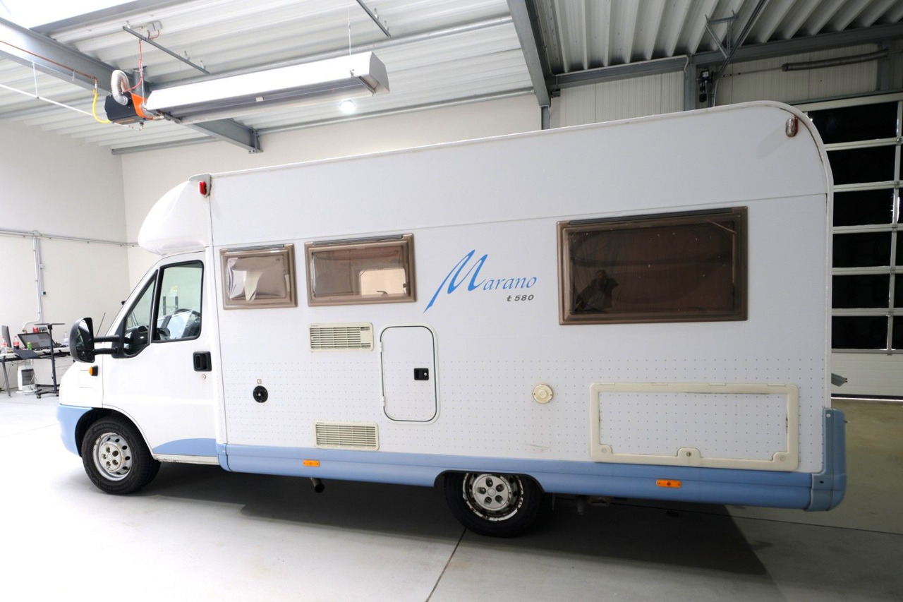Bürstner Marano T 580/Festbett/Klimaanlage/sep.Dusche - Polointegrované obytné auto: obrázok 3 Bürstner Marano T 580/Festbett/Klimaanlage/sep.Dusche - Polointegrované obytné auto: obrázok 3