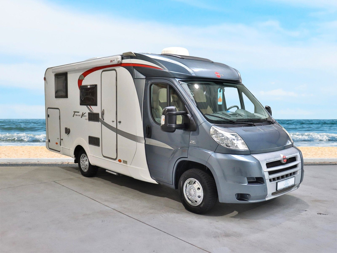 Bürstner Travel Van T 620 / Einzelbetten / Garage - Polointegrované obytné auto: obrázok 1 Bürstner Travel Van T 620 / Einzelbetten / Garage - Polointegrované obytné auto: obrázok 1