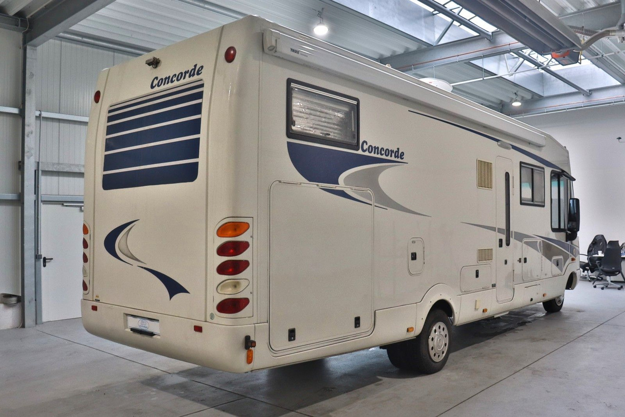 Concorde Charisma I 880 F/Automatik/Festbett/Klima/Solar Concorde Charisma I 880 F/Automatik/Festbett/Klima/Solar - Integrované obytné auto: obrázok 4 Concorde Charisma I 880 F/Automatik/Festbett/Klima/Solar Concorde Charisma I 880 F/Automatik/Festbett/Klima/Solar - Integrované obytné auto: obrázok 4