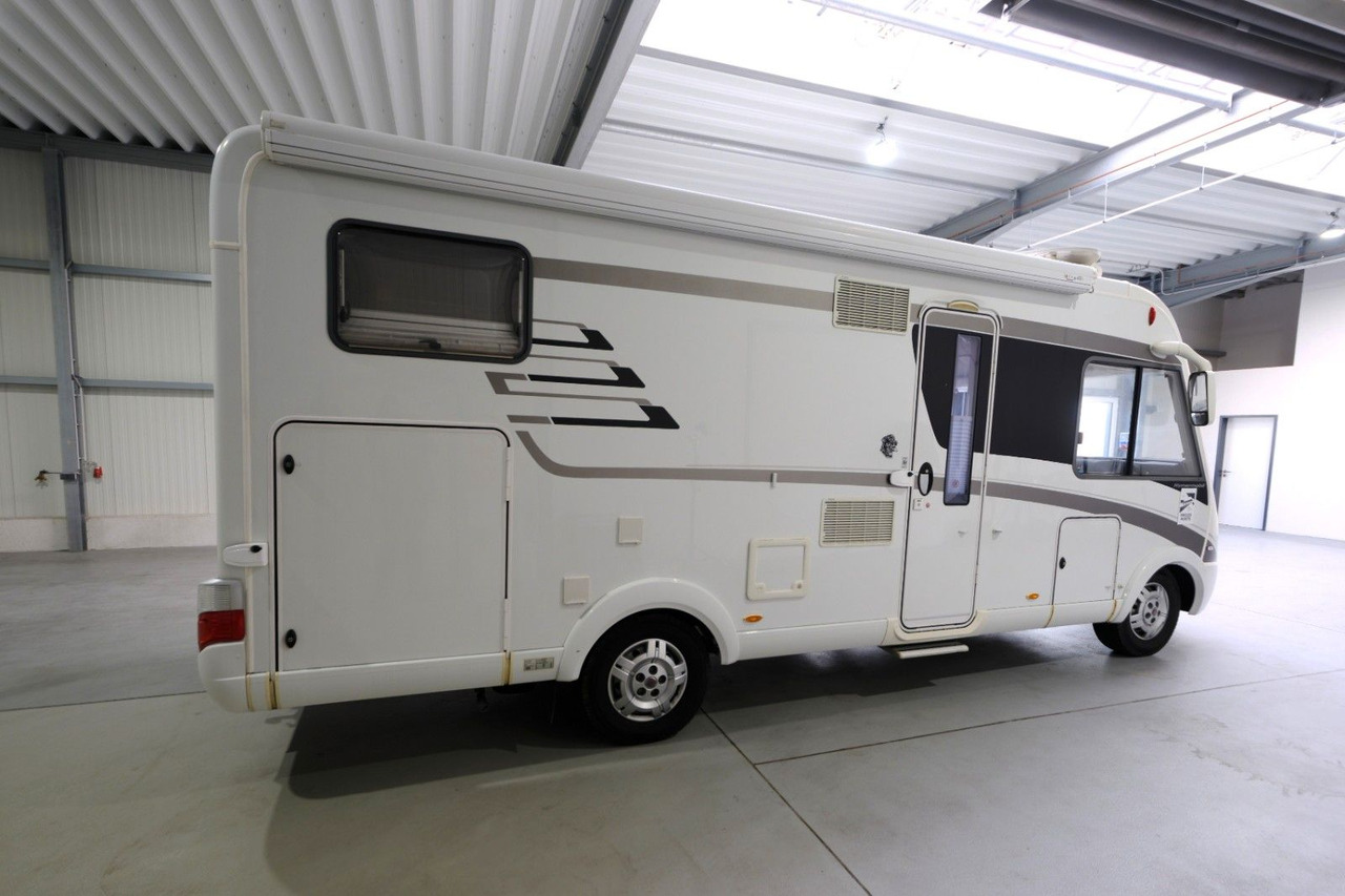 HYMER / ERIBA / HYMERCAR B 594 PL/Automatik/Festbett+Hubbett/2xKlima/TOP - Integrované obytné auto: obrázok 5 HYMER / ERIBA / HYMERCAR B 594 PL/Automatik/Festbett+Hubbett/2xKlima/TOP - Integrované obytné auto: obrázok 5
