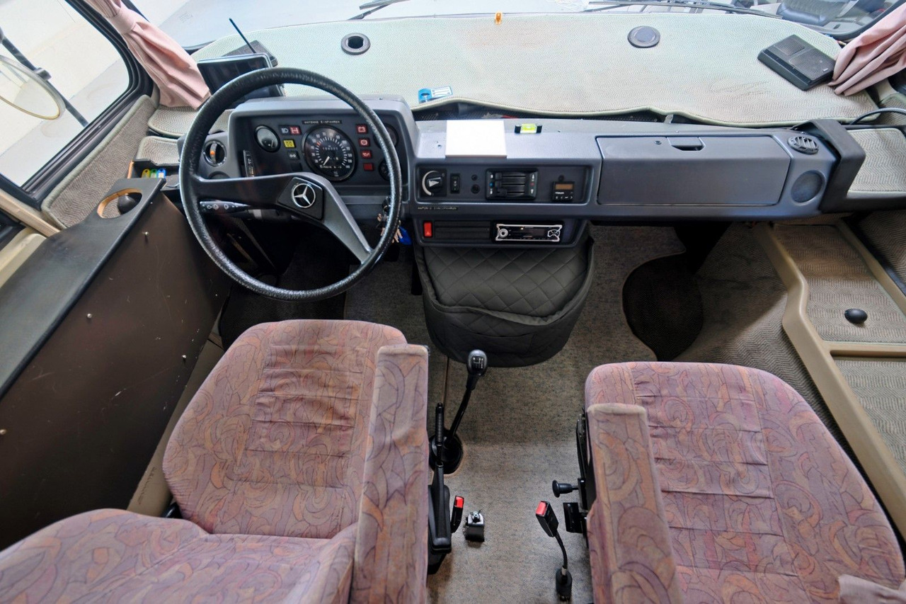 HYMER / ERIBA / HYMERCAR S 700/Festbett+Hubbett/Standklima/Markise - Integrované obytné auto: obrázok 5 HYMER / ERIBA / HYMERCAR S 700/Festbett+Hubbett/Standklima/Markise - Integrované obytné auto: obrázok 5