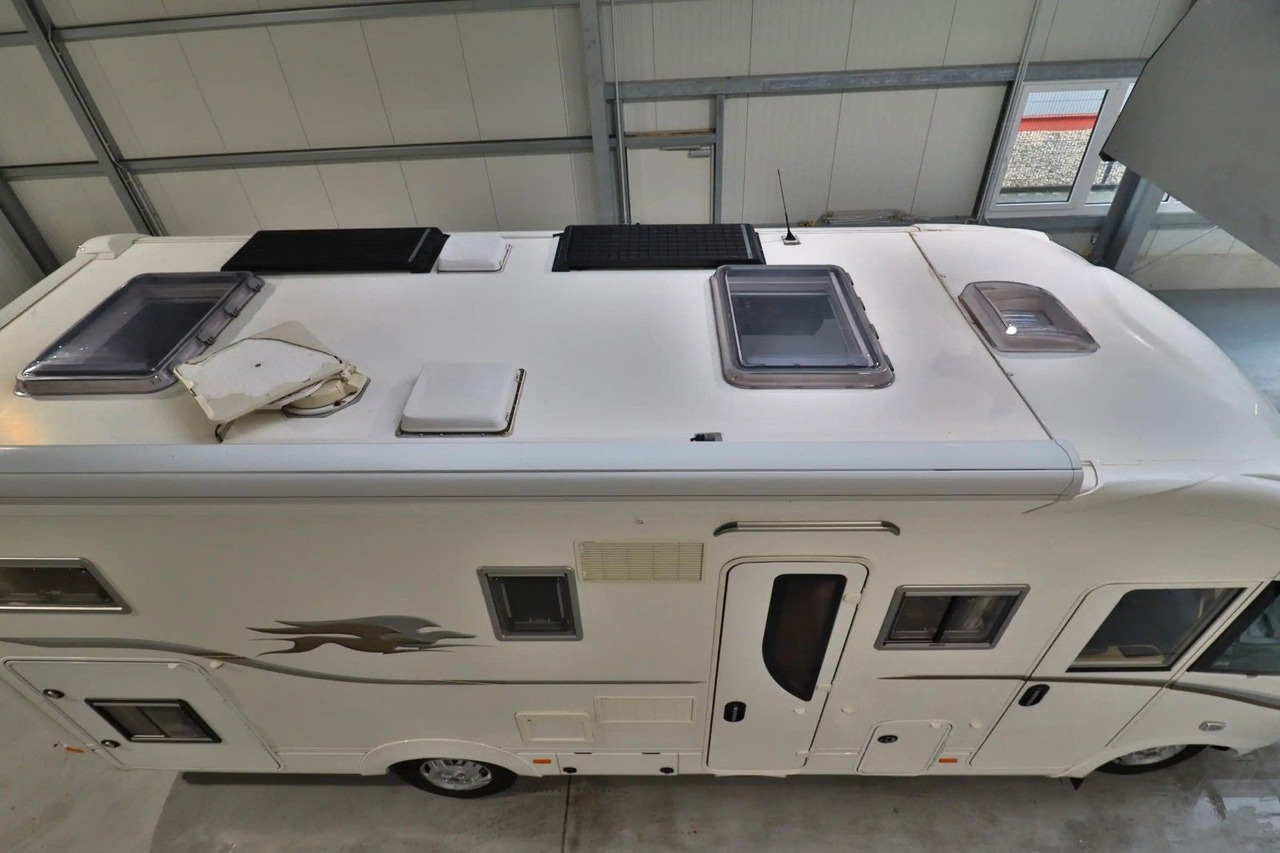 Laika KREOS 7010/Automatik/Festbett+Hubbett/TOP - Integrované obytné auto: obrázok 5 Laika KREOS 7010/Automatik/Festbett+Hubbett/TOP - Integrované obytné auto: obrázok 5