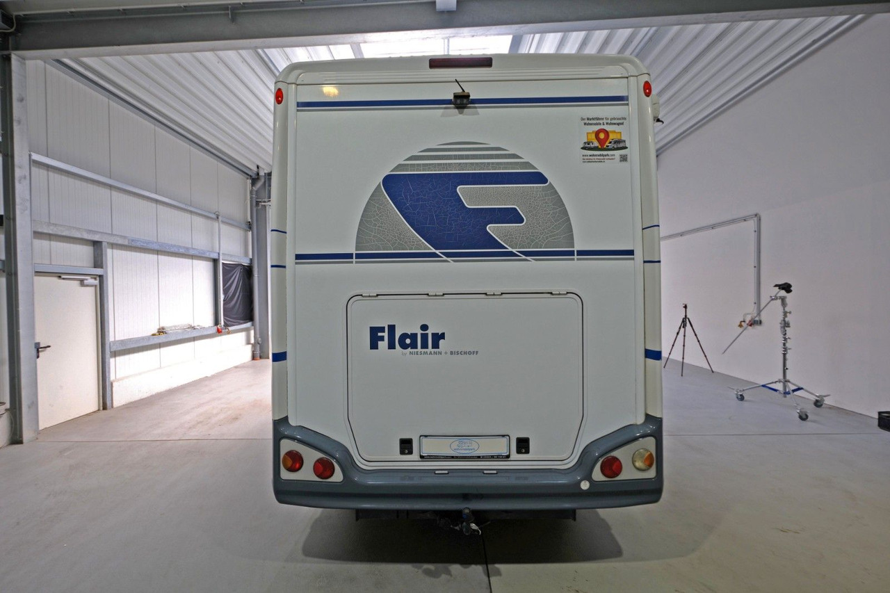 Niesmann + Bischoff Flair I 6700TA/Festbett+Hubbett/Klima/Garage - Integrované obytné auto: obrázok 3 Niesmann + Bischoff Flair I 6700TA/Festbett+Hubbett/Klima/Garage - Integrované obytné auto: obrázok 3