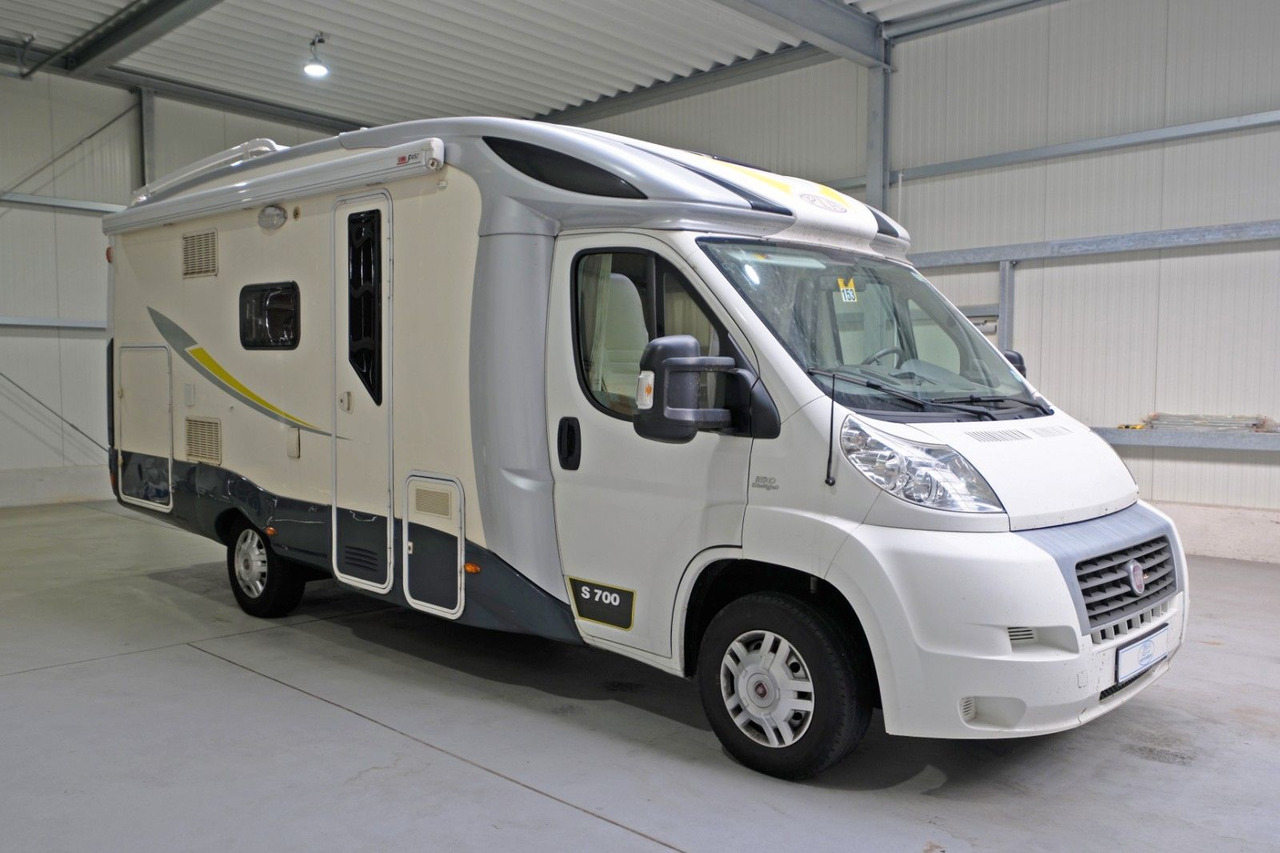 P.L.A. S 700/Festbett/Garage/Klima/Solar/Markise - Alkovna: obrázok 1 P.L.A. S 700/Festbett/Garage/Klima/Solar/Markise - Alkovna: obrázok 1