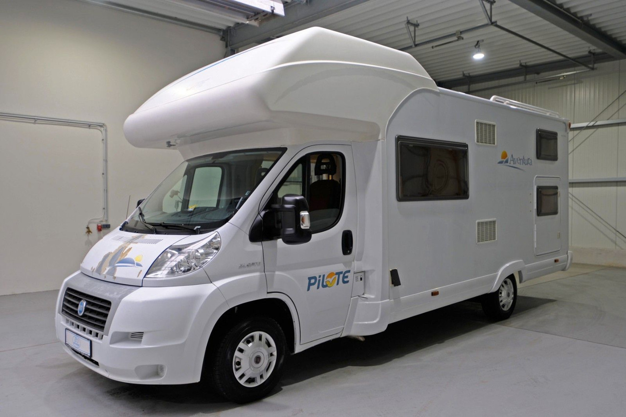 Pilote Aventura A 710/Etagenbetten/Klima/Markise/Finanz - Alkovna: obrázok 2 Pilote Aventura A 710/Etagenbetten/Klima/Markise/Finanz - Alkovna: obrázok 2