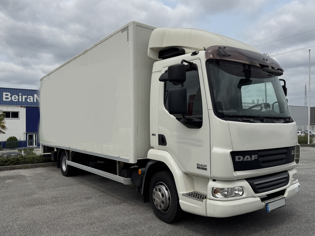 DAF LF 160 45IV - Skříňový nákladní auto: obrázok 2 DAF LF 160 45IV - Skříňový nákladní auto: obrázok 2