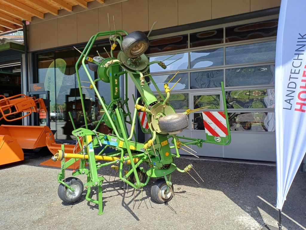 Krone KW 6.02/6 (22003) - Obracač sena: obrázok 2 Krone KW 6.02/6 (22003) - Obracač sena: obrázok 2