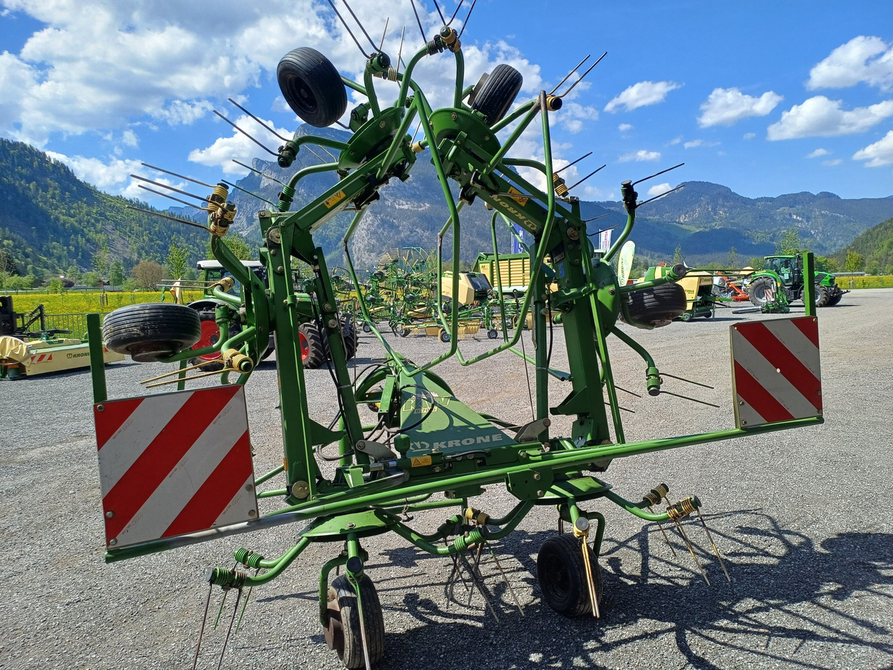 Krone KW 6.70/6 (23245) - Obracač sena: obrázok 3 Krone KW 6.70/6 (23245) - Obracač sena: obrázok 3