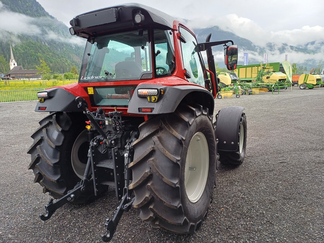 Lindner Lintrac 70 (23263) - Traktor: obrázok 4 Lindner Lintrac 70 (23263) - Traktor: obrázok 4