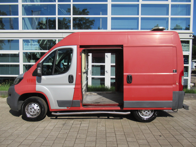 Peugeot Boxer 330 2.0 HDI 81KW L1H2 Pro AIRCO - Klima - Malá dodávka: obrázok 3 Peugeot Boxer 330 2.0 HDI 81KW L1H2 Pro AIRCO - Klima - Malá dodávka: obrázok 3