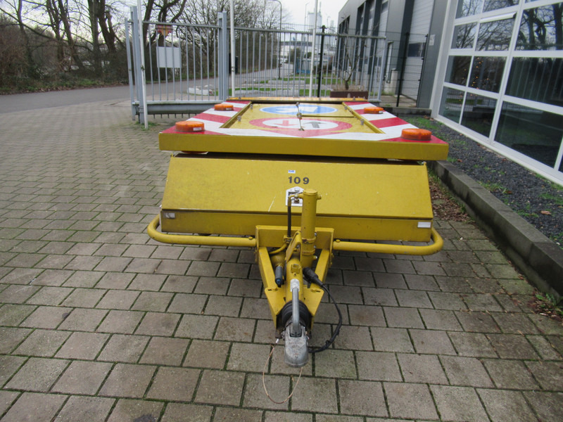 Trias SW15U2B Actiewagen Signaalwagen - Príves: obrázok 3 Trias SW15U2B Actiewagen Signaalwagen - Príves: obrázok 3