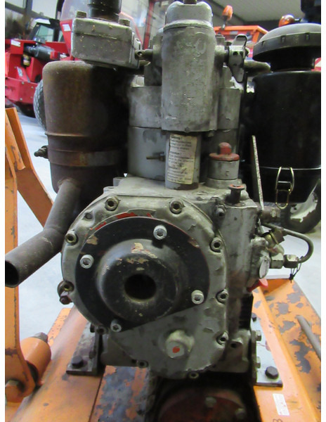 REVO Nemaco DM 3500 Hatz ES75 Diesel trilplaat - Vibračná doska: obrázok 5 REVO Nemaco DM 3500 Hatz ES75 Diesel trilplaat - Vibračná doska: obrázok 5