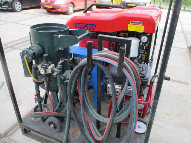 Rotair / Flirok VRK 160 - Straalunit Graffiti Cleaner - Čistiaca technika: obrázok 2 Rotair / Flirok VRK 160 - Straalunit Graffiti Cleaner - Čistiaca technika: obrázok 2