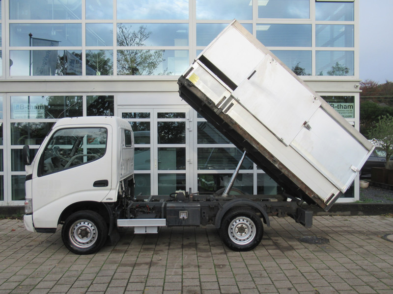 Toyota Dyna 100 3.0 D-4D 80KW Comfort Veegvuilkipper Tipper - Dodávka sklápač: obrázok 3 Toyota Dyna 100 3.0 D-4D 80KW Comfort Veegvuilkipper Tipper - Dodávka sklápač: obrázok 3