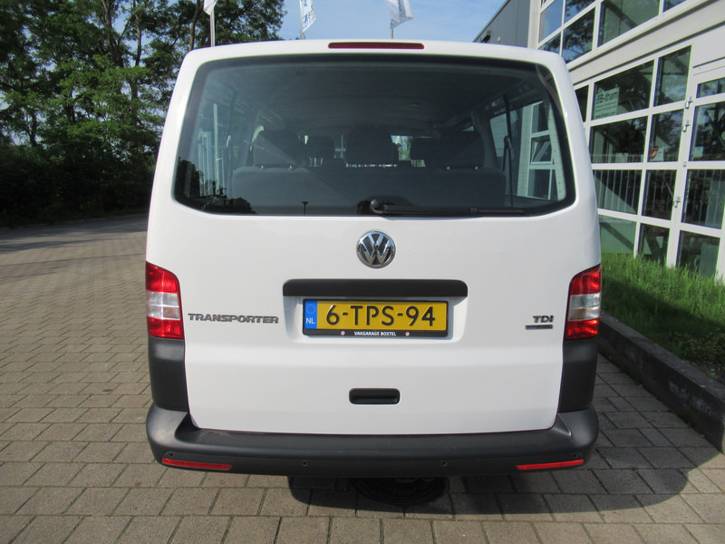 Volkswagen Transporter Kombi T5 2.0 TDI 62KW L2H1 Comf. 9-Personen - Minibus, Mikrobus: obrázok 4 Volkswagen Transporter Kombi T5 2.0 TDI 62KW L2H1 Comf. 9-Personen - Minibus, Mikrobus: obrázok 4