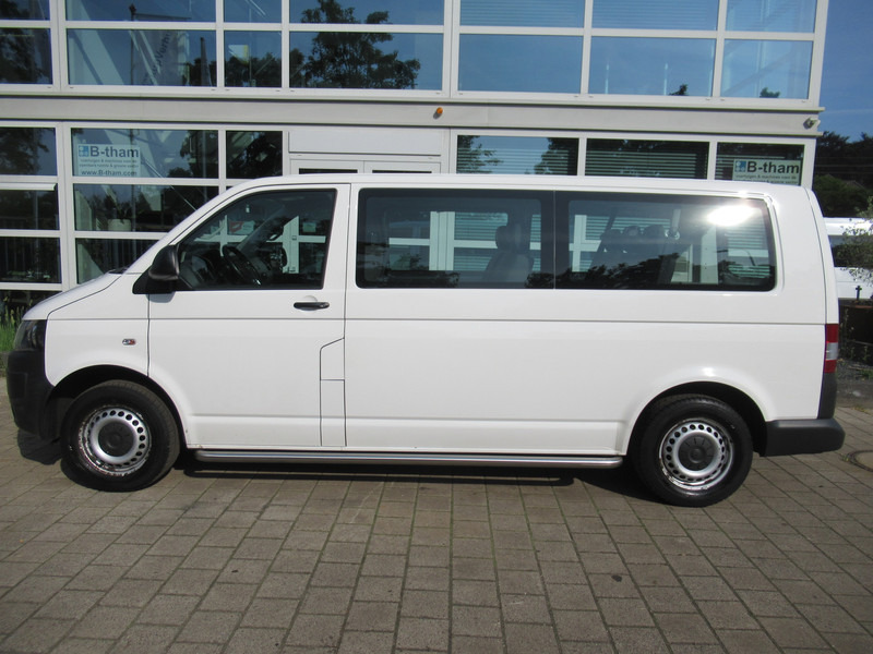 Volkswagen Transporter Kombi T5 2.0 TDI 62KW L2H1 Comf. 9-Personen - Minibus, Mikrobus: obrázok 5 Volkswagen Transporter Kombi T5 2.0 TDI 62KW L2H1 Comf. 9-Personen - Minibus, Mikrobus: obrázok 5