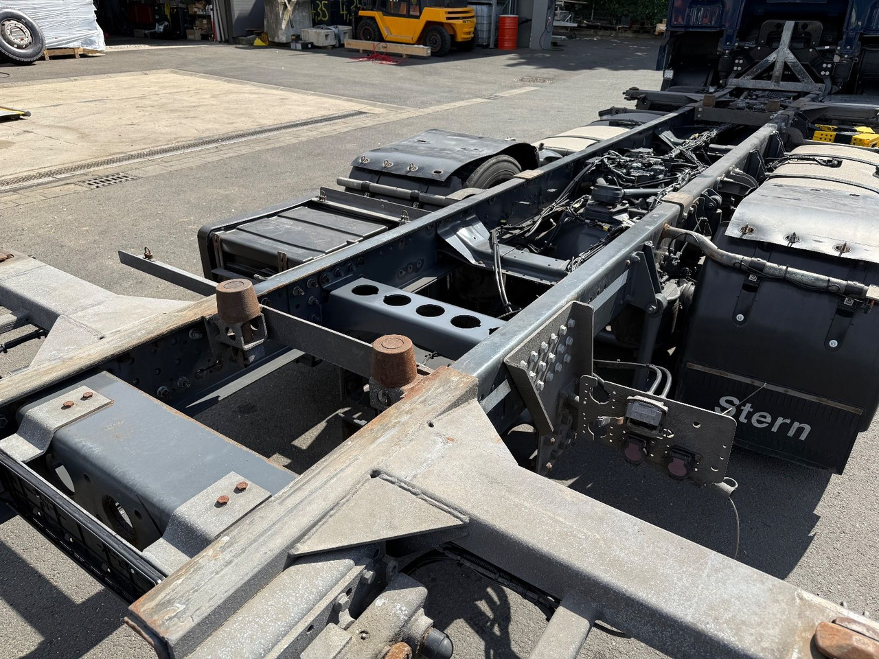 Leasing DAF XF430/Jumbo;Mega/Intarder/Standklima-Heizung/BDF DAF XF430/Jumbo;Mega/Intarder/Standklima-Heizung/BDF: obrázok 9 Leasing DAF XF430/Jumbo;Mega/Intarder/Standklima-Heizung/BDF DAF XF430/Jumbo;Mega/Intarder/Standklima-Heizung/BDF: obrázok 9