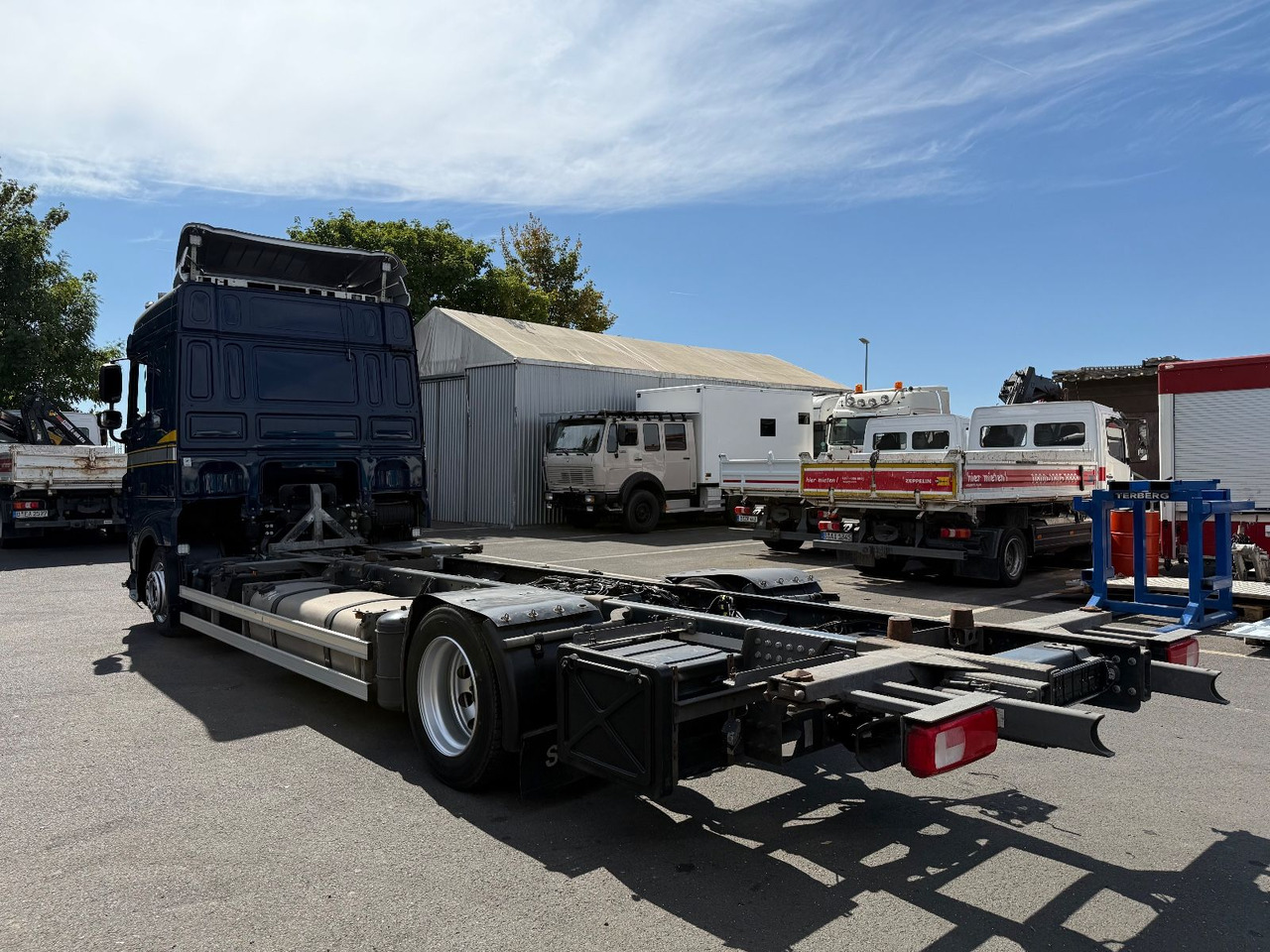 Leasing DAF XF430/Jumbo;Mega/Intarder/Standklima-Heizung/BDF DAF XF430/Jumbo;Mega/Intarder/Standklima-Heizung/BDF: obrázok 7 Leasing DAF XF430/Jumbo;Mega/Intarder/Standklima-Heizung/BDF DAF XF430/Jumbo;Mega/Intarder/Standklima-Heizung/BDF: obrázok 7