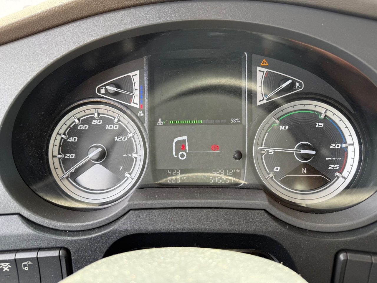 Leasing DAF XF430/Jumbo;Mega/Intarder/Standklima-Heizung/BDF DAF XF430/Jumbo;Mega/Intarder/Standklima-Heizung/BDF: obrázok 20 Leasing DAF XF430/Jumbo;Mega/Intarder/Standklima-Heizung/BDF DAF XF430/Jumbo;Mega/Intarder/Standklima-Heizung/BDF: obrázok 20