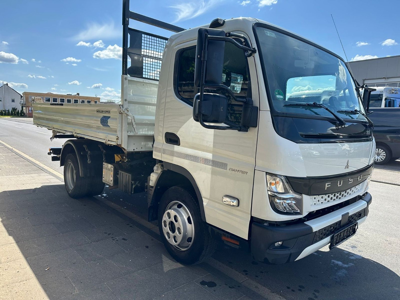 FUSO Canter 7C18/Meiller 3-S-K*Top-Deal!* - Dodávka sklápač: obrázok 2 FUSO Canter 7C18/Meiller 3-S-K*Top-Deal!* - Dodávka sklápač: obrázok 2