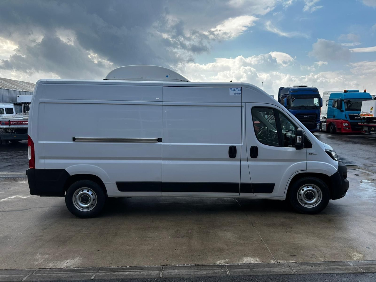 Fiat Ducato Isberg Pharma-Kühler -30°C/4°C/22°C - Chladiarenská dodávka: obrázok 5 Fiat Ducato Isberg Pharma-Kühler -30°C/4°C/22°C - Chladiarenská dodávka: obrázok 5