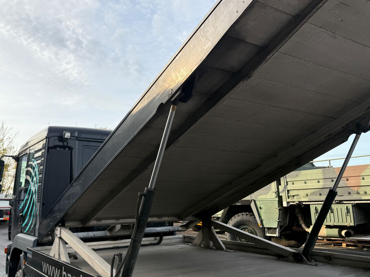 MAN TGL 8.210 Moetefindt, Doppelstock, Winde, Klima - Nákladné vozidlo na prepravu automobilov: obrázok 5 MAN TGL 8.210 Moetefindt, Doppelstock, Winde, Klima - Nákladné vozidlo na prepravu automobilov: obrázok 5