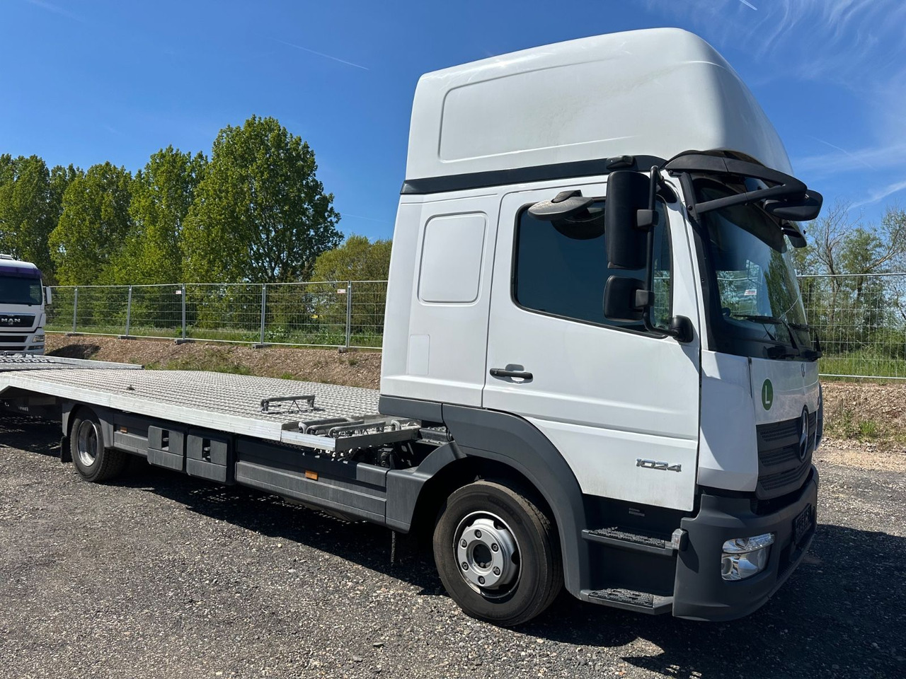 Mercedes-Benz Atego 1024 Flachzug 2-Bett Winde VDI2700 - Nákladné vozidlo na prepravu automobilov: obrázok 3 Mercedes-Benz Atego 1024 Flachzug 2-Bett Winde VDI2700 - Nákladné vozidlo na prepravu automobilov: obrázok 3