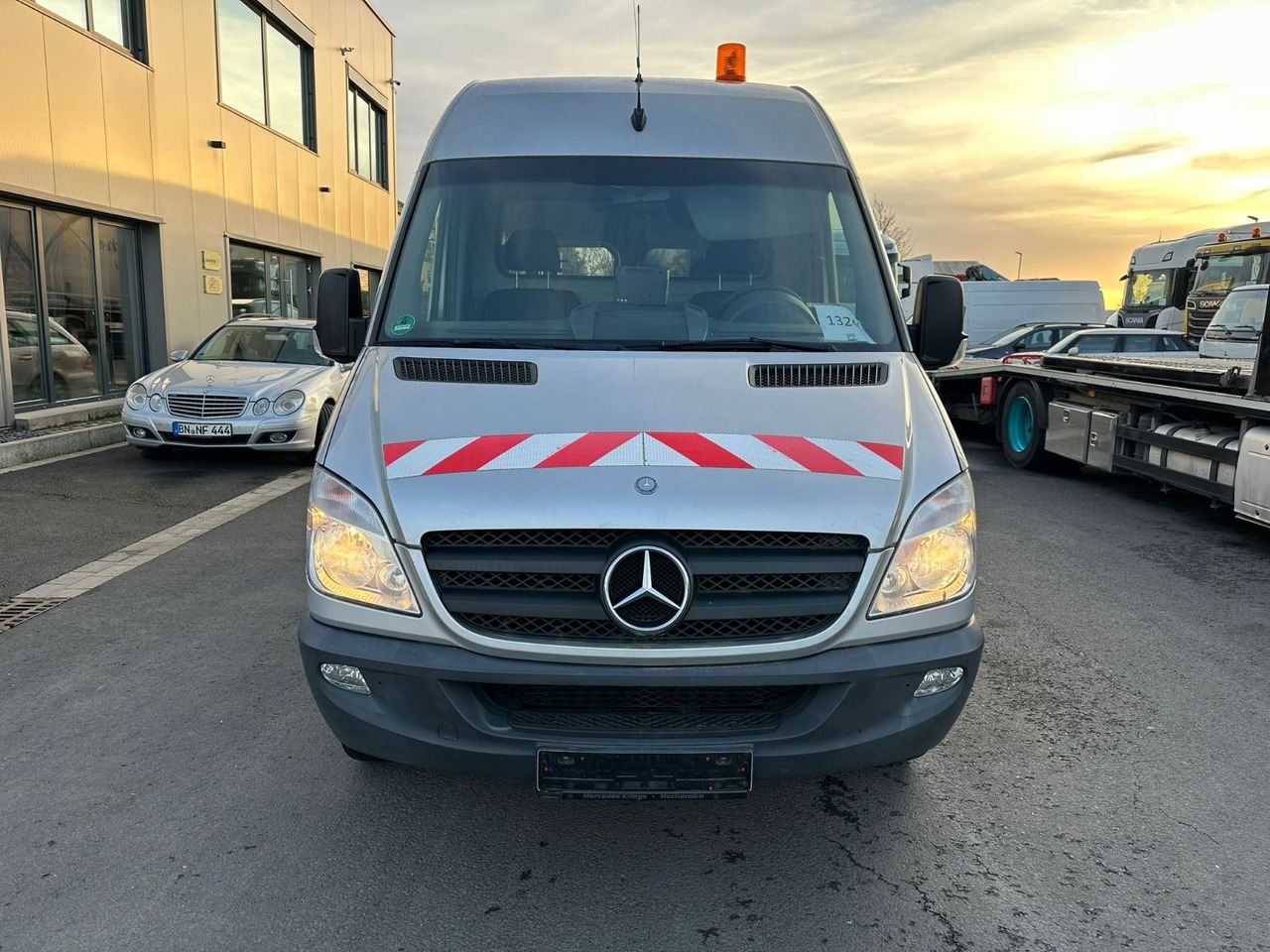Mercedes-Benz Sprinter 316 CDI*Werkstattausbau*orig.ATM - Furgon: obrázok 4 Mercedes-Benz Sprinter 316 CDI*Werkstattausbau*orig.ATM - Furgon: obrázok 4