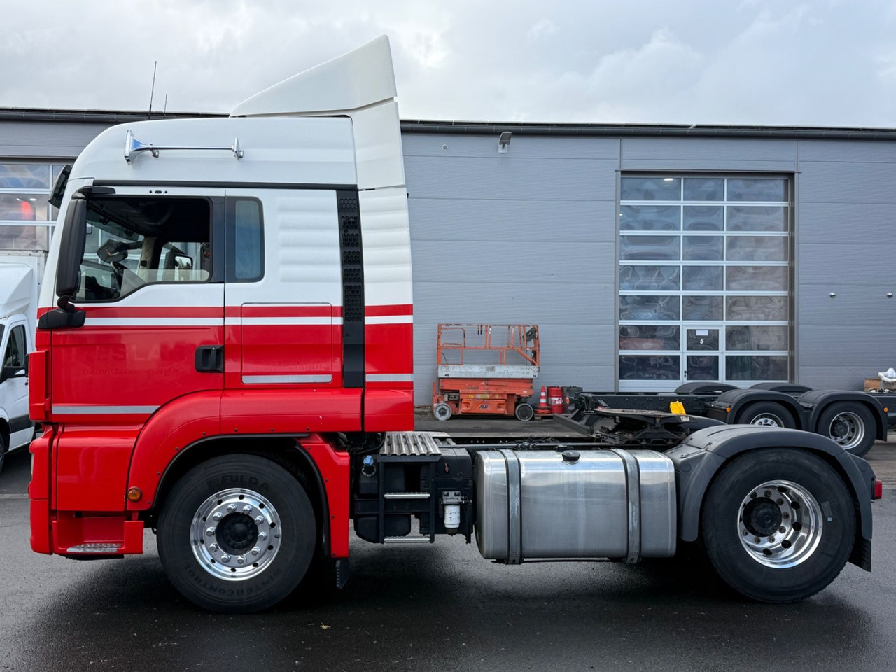 MAN TGS 18.500 LLS, ADR AT, 2x PTO, Retarder, VOLL - Ťahač: obrázok 4 MAN TGS 18.500 LLS, ADR AT, 2x PTO, Retarder, VOLL - Ťahač: obrázok 4