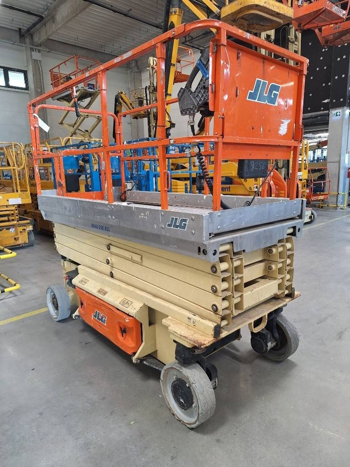 JLG 2646 ES - Samohybná plošiny: obrázok 1 JLG 2646 ES - Samohybná plošiny: obrázok 1