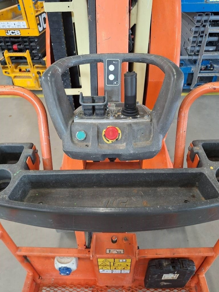 JLG Toucan 10 E - Stĺpová plošina: obrázok 5 JLG Toucan 10 E - Stĺpová plošina: obrázok 5