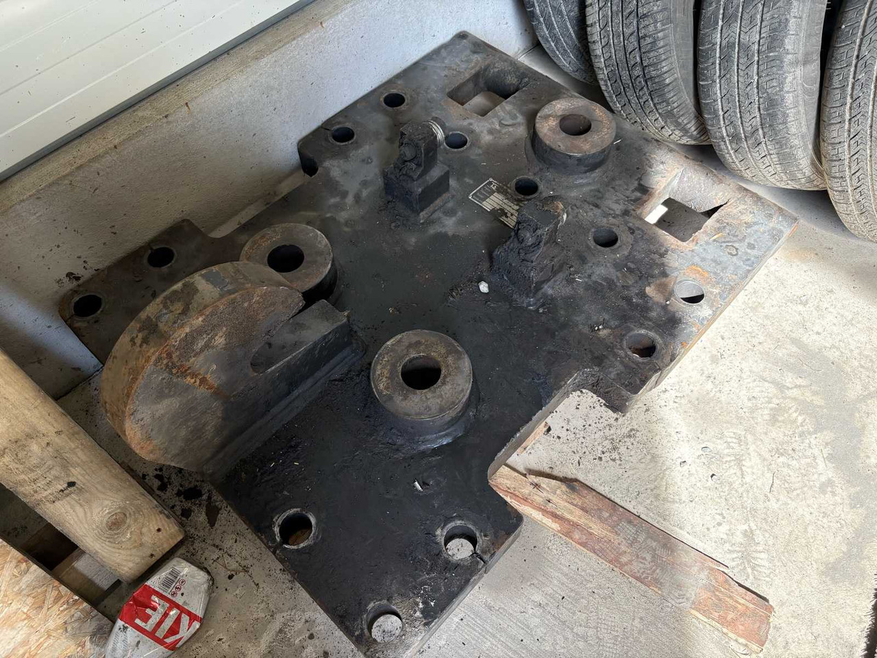 Fastening plate Turasteel NTP 30 - Stavebné zariadenia: obrázok 2 Fastening plate Turasteel NTP 30 - Stavebné zariadenia: obrázok 2
