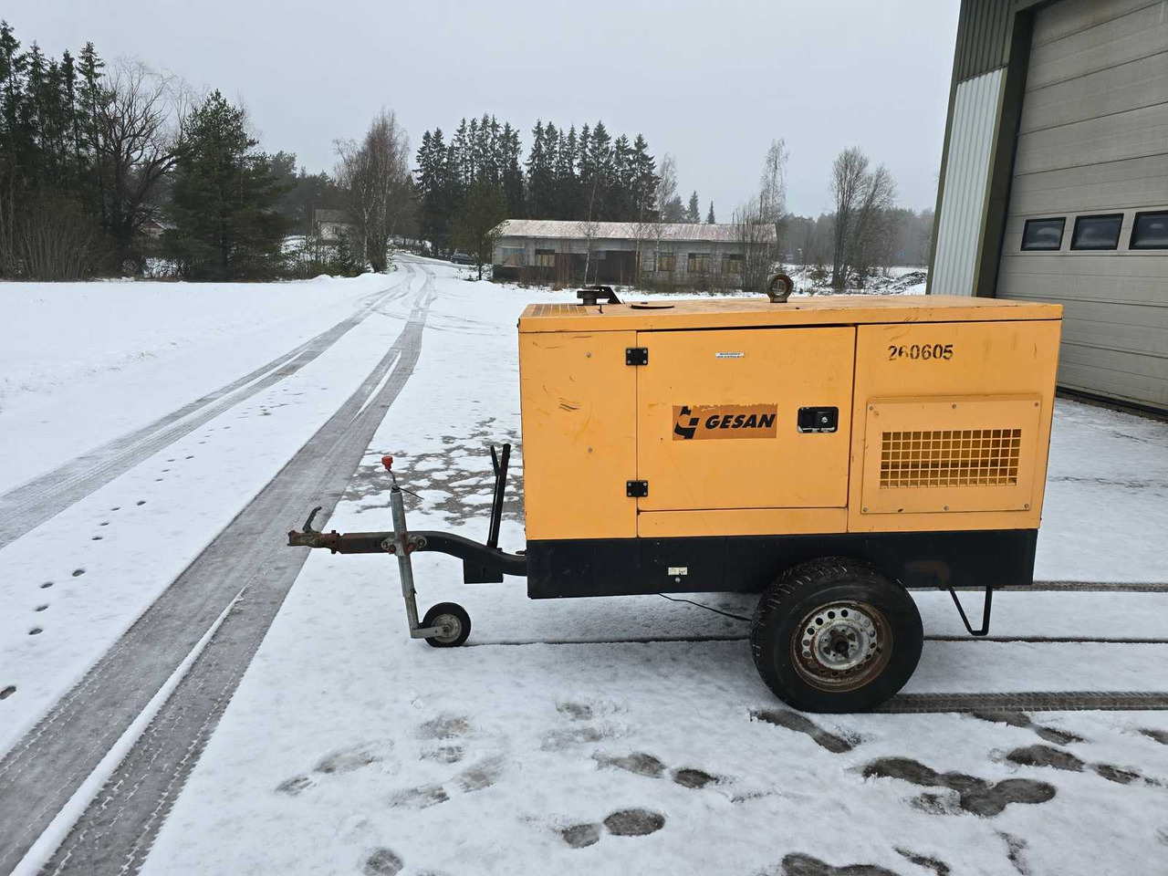 Generator Gesan DPS 20 - Elektrický generátor: obrázok 3 Generator Gesan DPS 20 - Elektrický generátor: obrázok 3