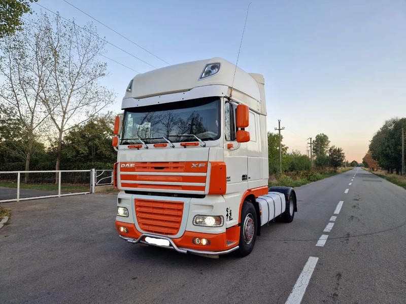 DAF XF 105.460 Manual - Terminálový ťahač: obrázok 2 DAF XF 105.460 Manual - Terminálový ťahač: obrázok 2